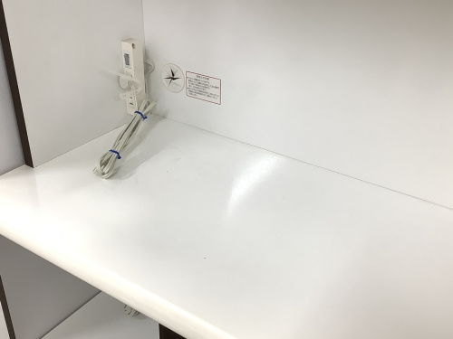 収納家具のニトリ