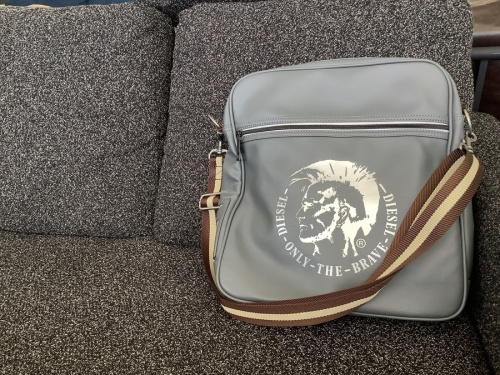 バッグ・財布のバッグ