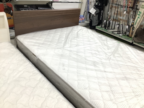 生活家具のベッド