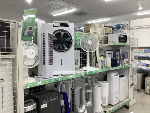 壁掛けエアコンの生活家電