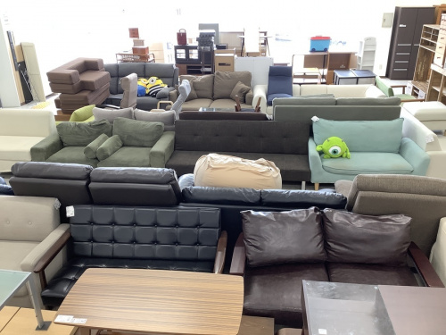 家具のソファー