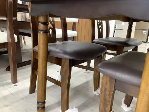 ダイニングセットのkarimoku