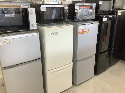 冷蔵庫の2ドア冷蔵庫