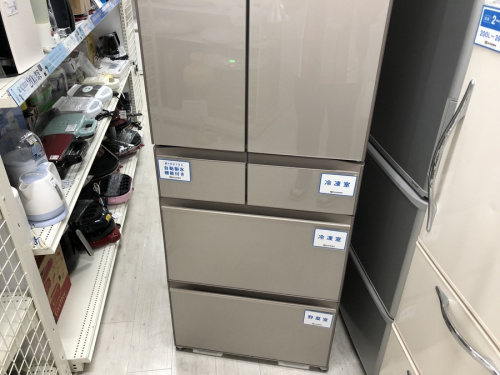 冷蔵庫の6ドア冷蔵庫