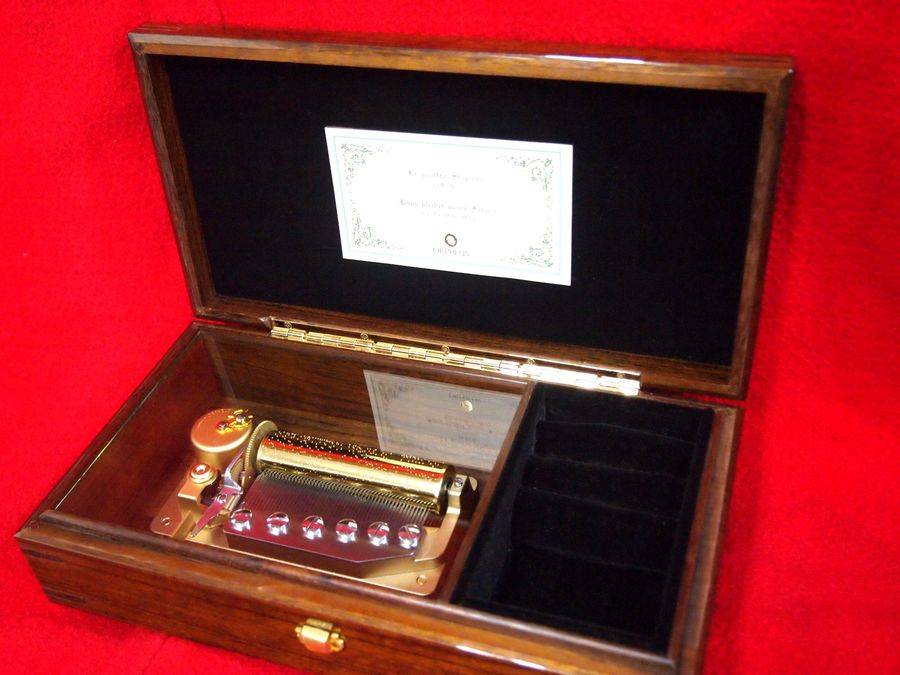 Sankyo オルフェウス ORPHEUS オルゴール 50弁 の中古、箱付き サンキョー、ORPHEUS(オルフェウス)の50弁オルゴール買取入荷