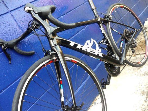 TREK(トレック)のフルカーボンクロスバイク 7.9FXカスタム買取