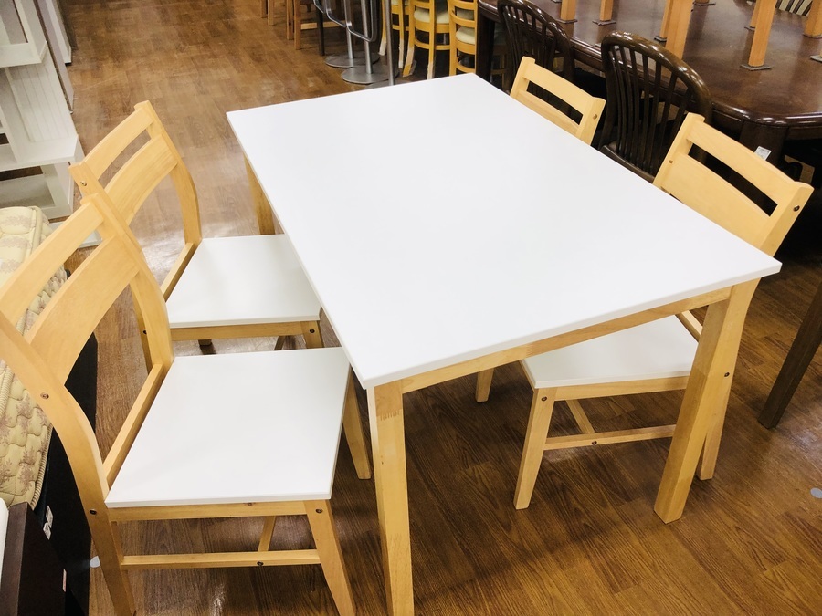 ニトリ ダイニングテーブル  【トレファク所沢店】 ニトリ】ダイニング4点セット 入荷いたしました！｜2024年07月24日