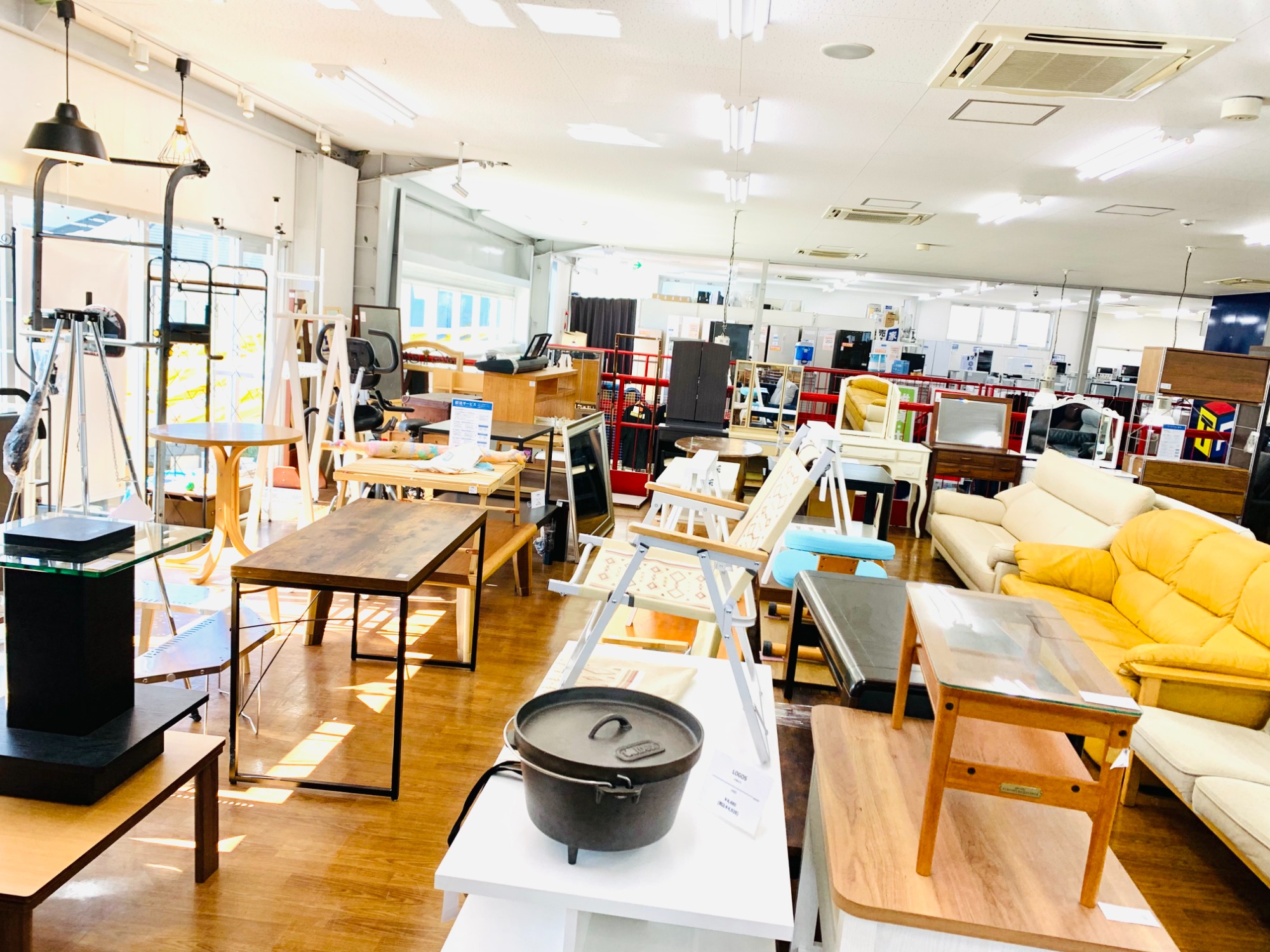 コンソールテーブル を買取入荷いたしました!!|2023年02月18日 コンソールテーブル を買取入荷いたしました!!|2023年02月18日