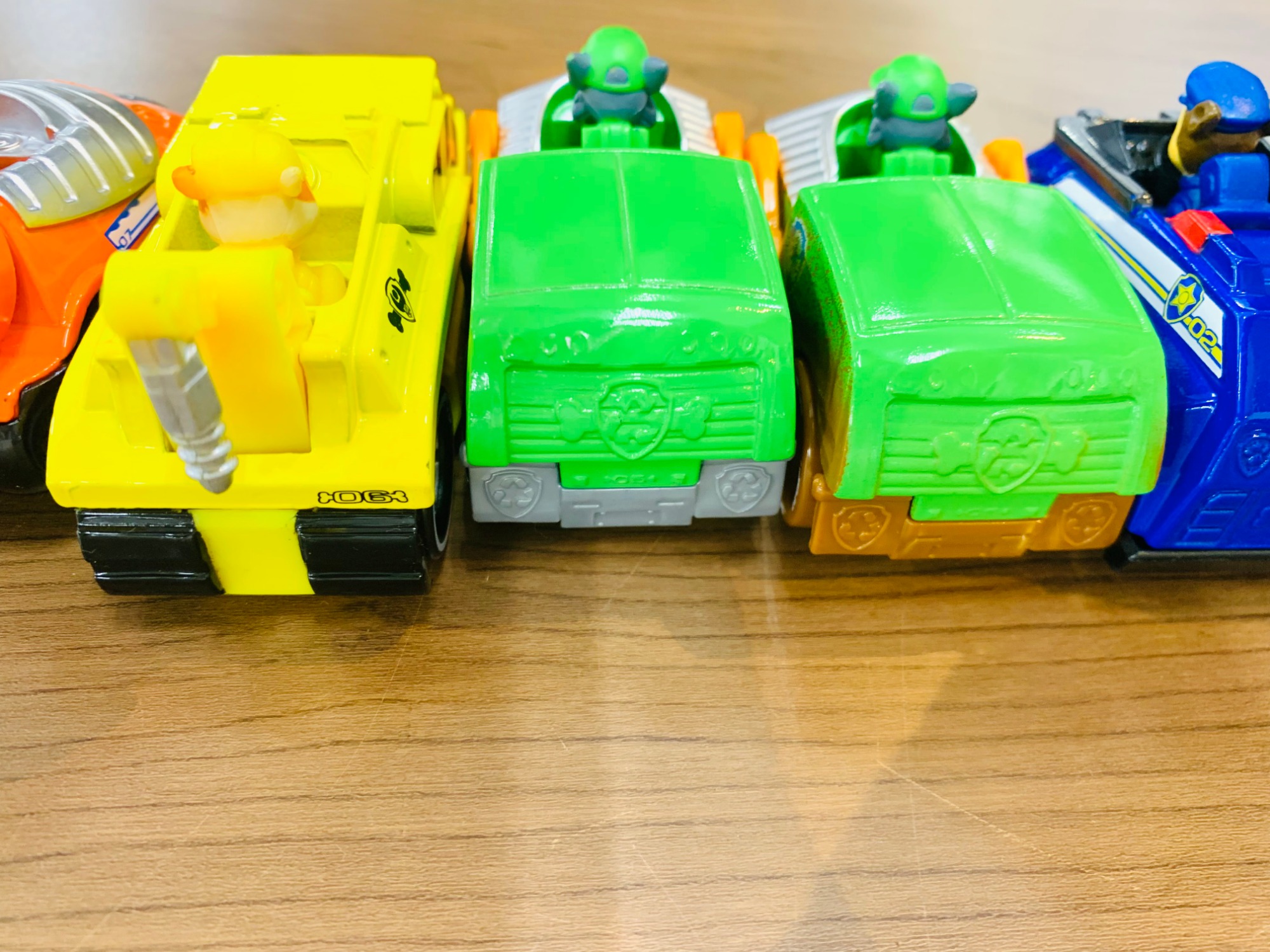 TAKARA TOMY】パウパトロール ダイキャストビークル 買取入荷