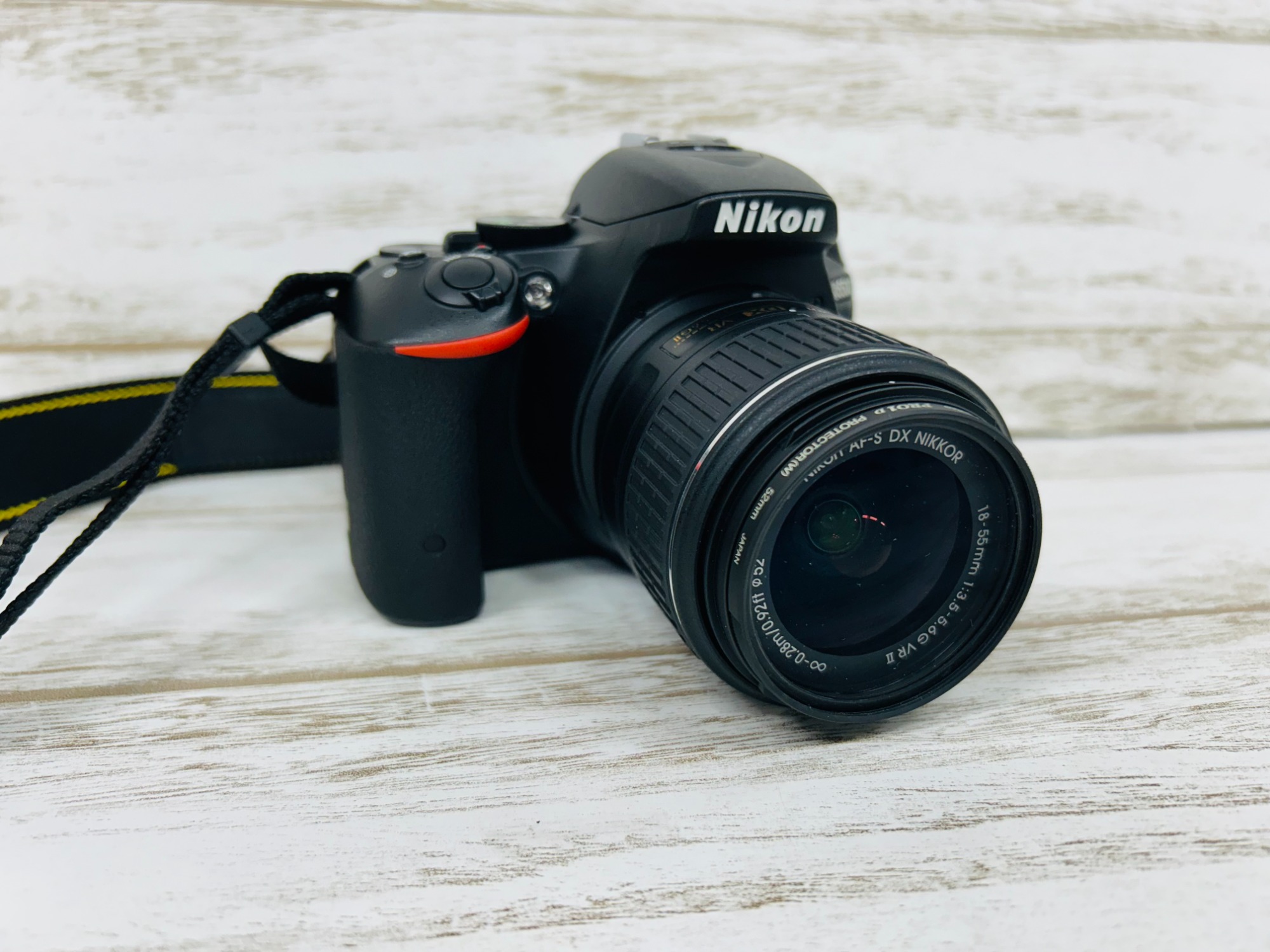 Nikon ニコン】一眼レフカメラ D5500ダブルズームキット買取入荷いたし