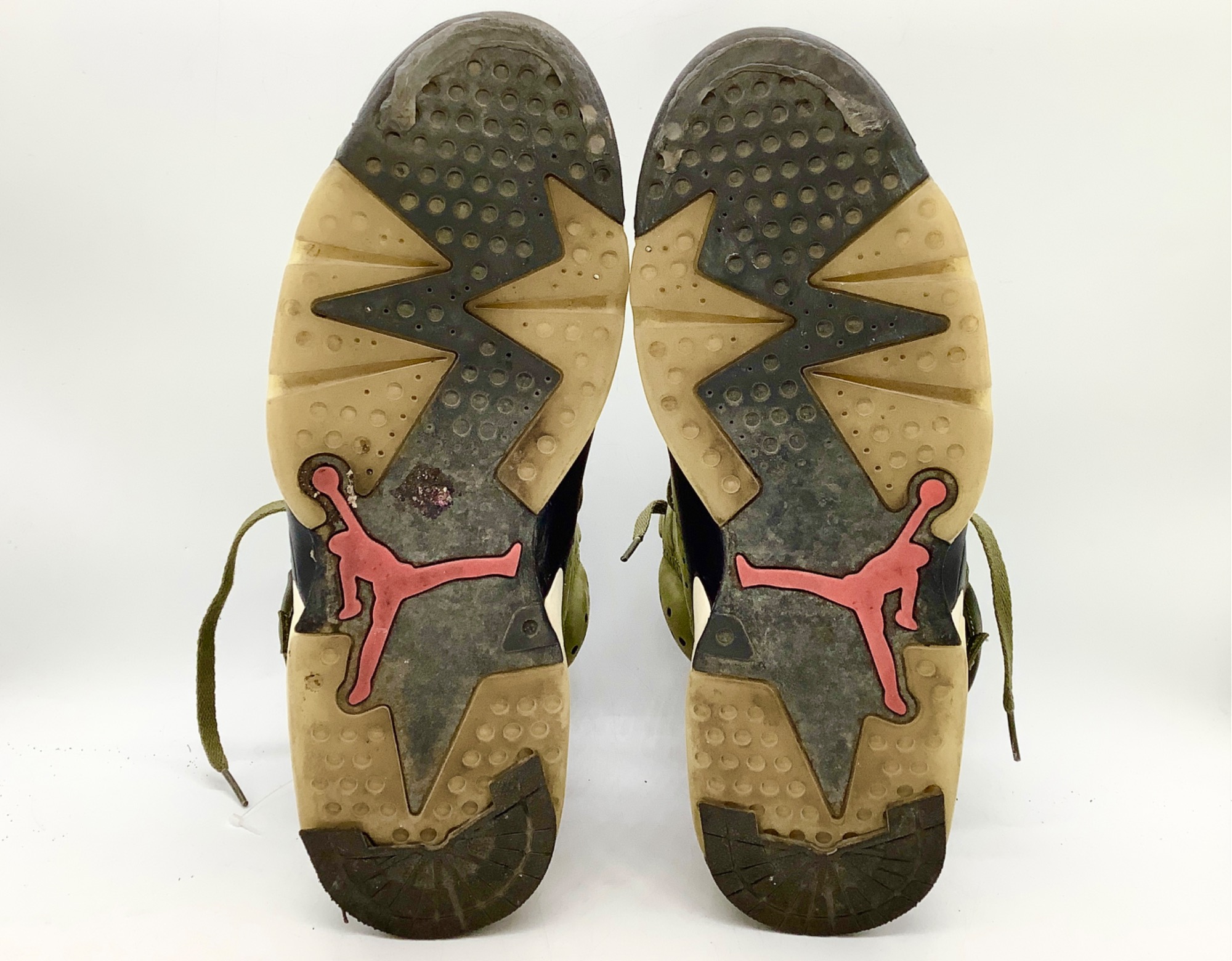 NIKE×TRAVIS SCOTT(ナイキ×トラヴィススコット)】スニーカー NIKE×TRAVIS SCOTT(ナイキ×トラヴィススコット)】スニーカー