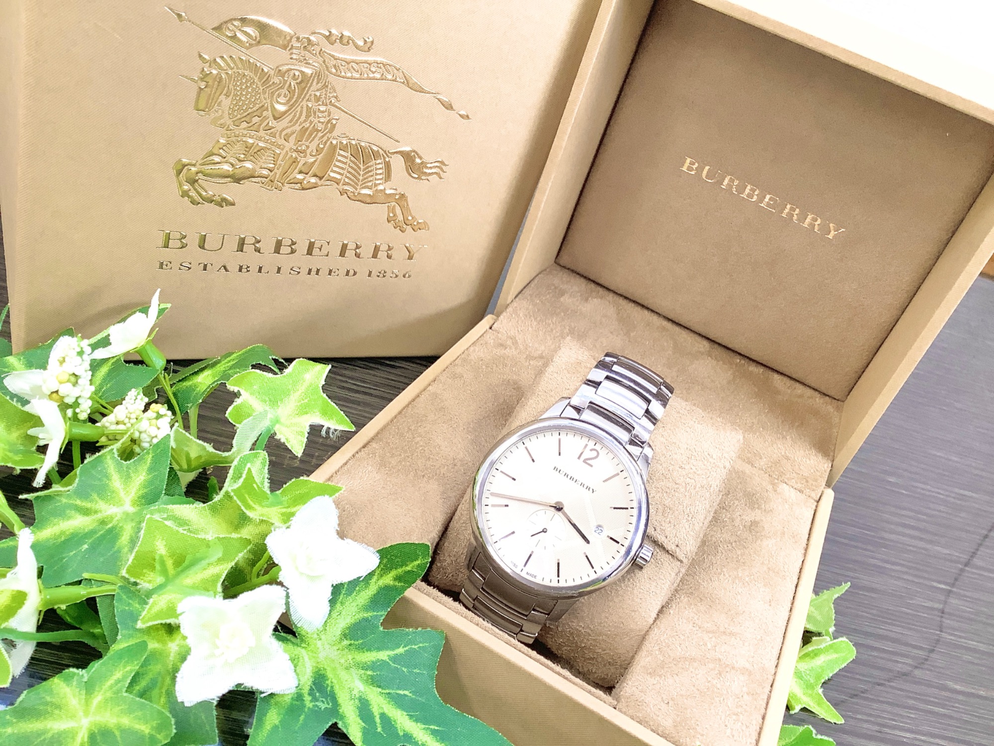 BURBERRY/バーバリー】クォーツ 腕時計 BU10004 買取入荷しました