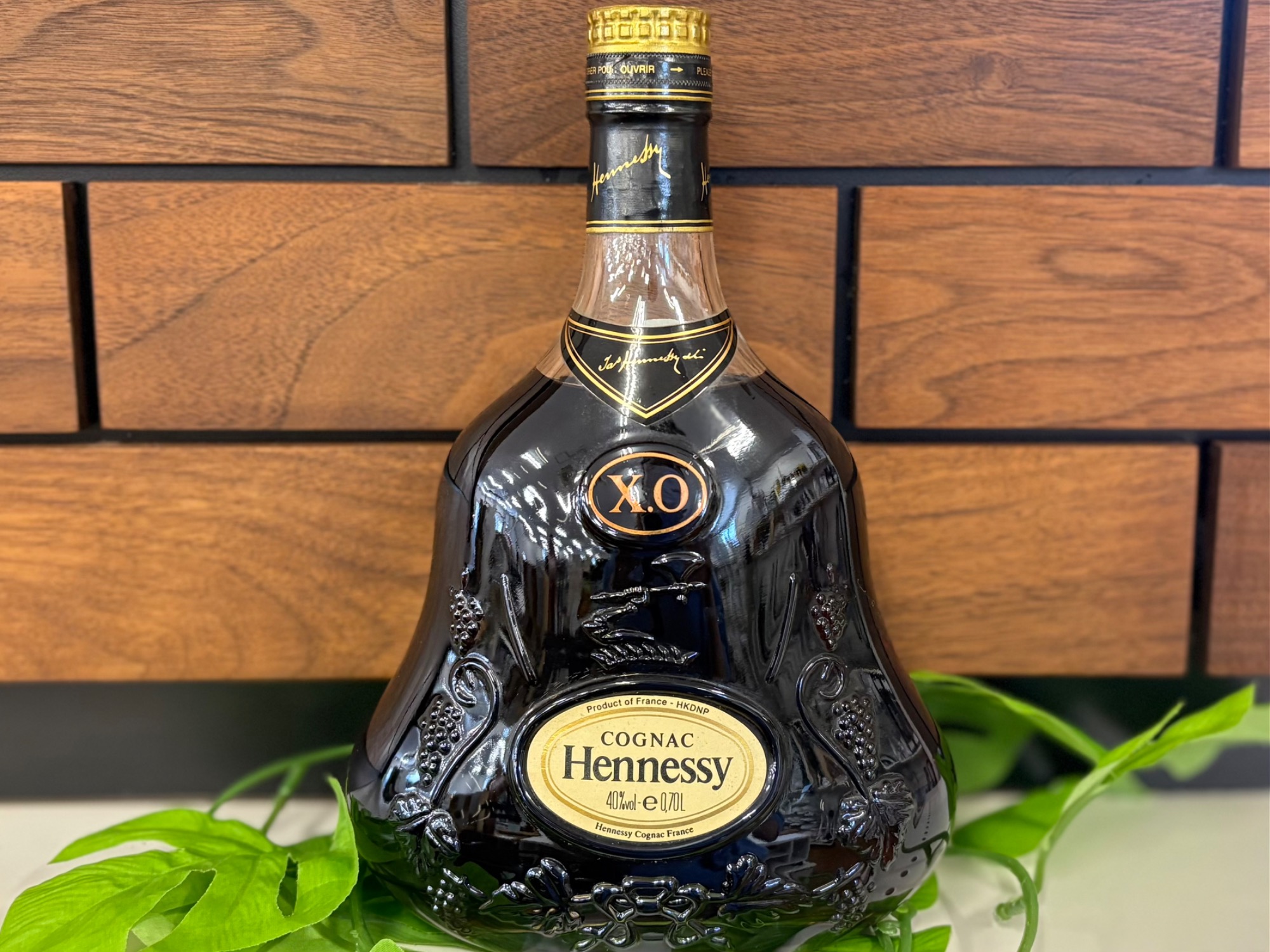 コニャック　ヘネシーXO 金キャップ　700ml 未開封 Hennessy 未開栓 ヘネシー XO 700ml 40％ コニャック 金キャップ