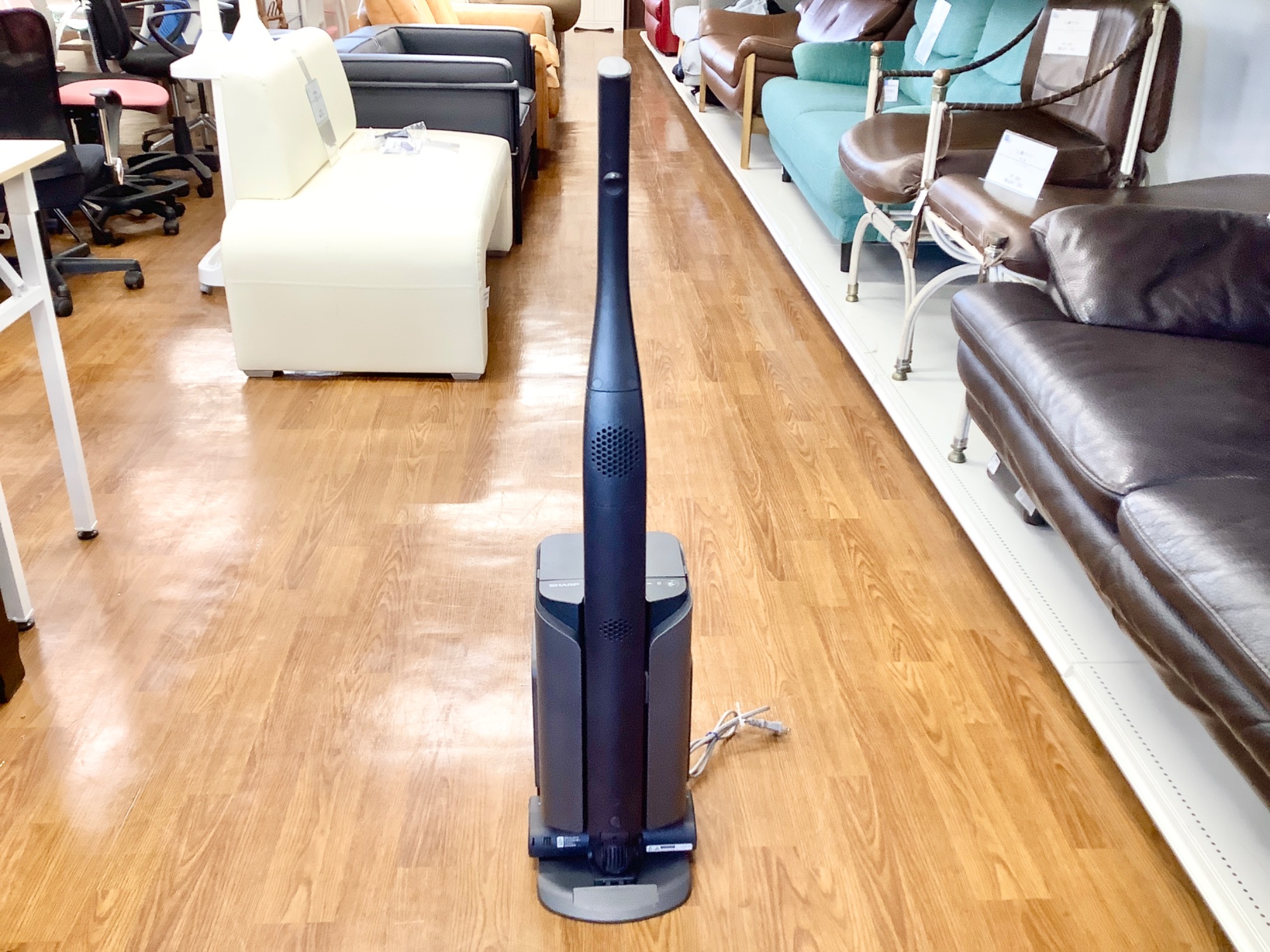 値下げしました【新品未開封】シャープスティッククリーナー SHARP スティッククリーナー SHARP RACTIVE Air STATION EC-XR2