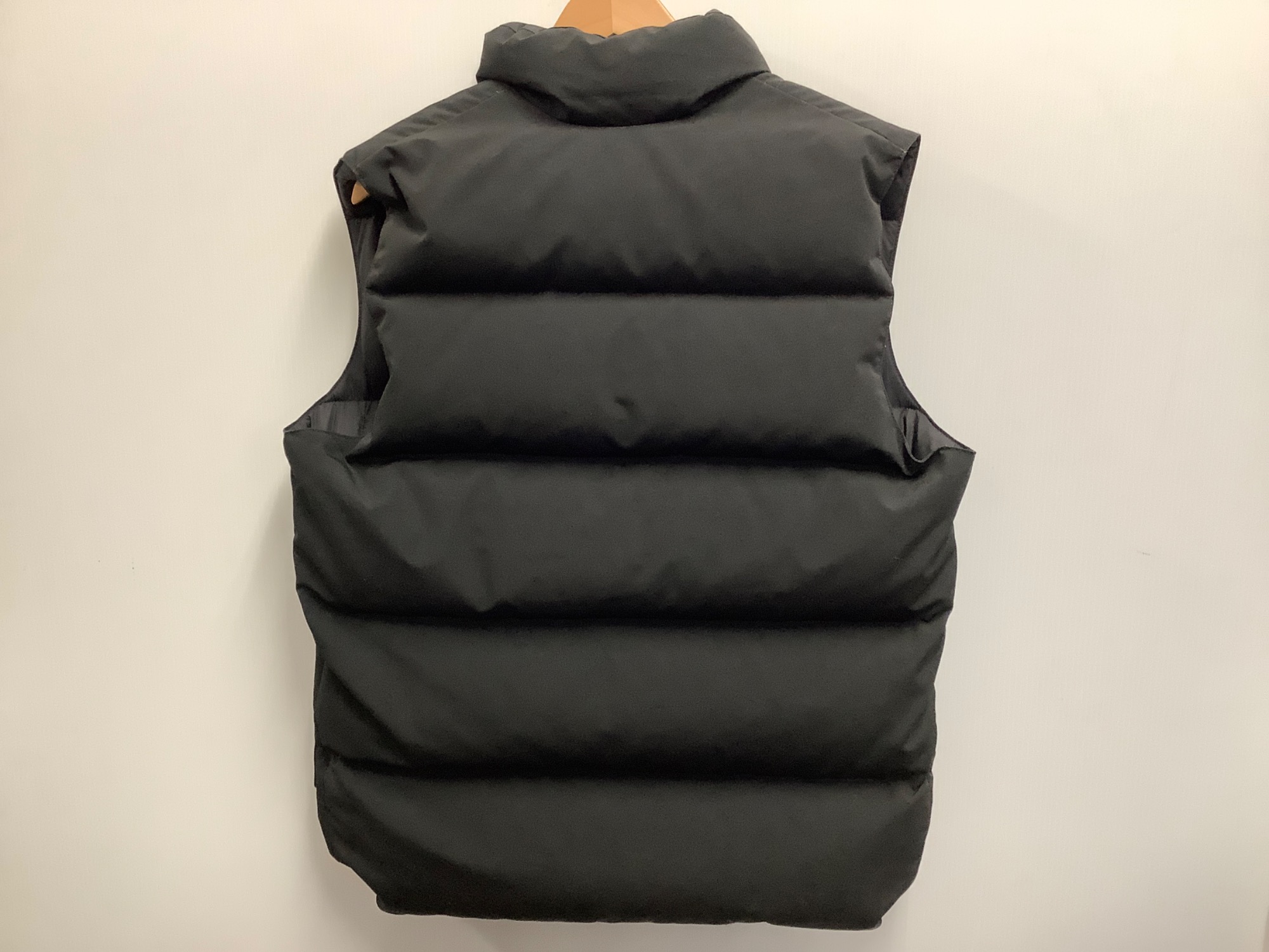カナダグース　ダウンベスト　Sサイズ CANADA GOOSE/カナダグース】ダウンベスト Sサイズ メンズ 買取