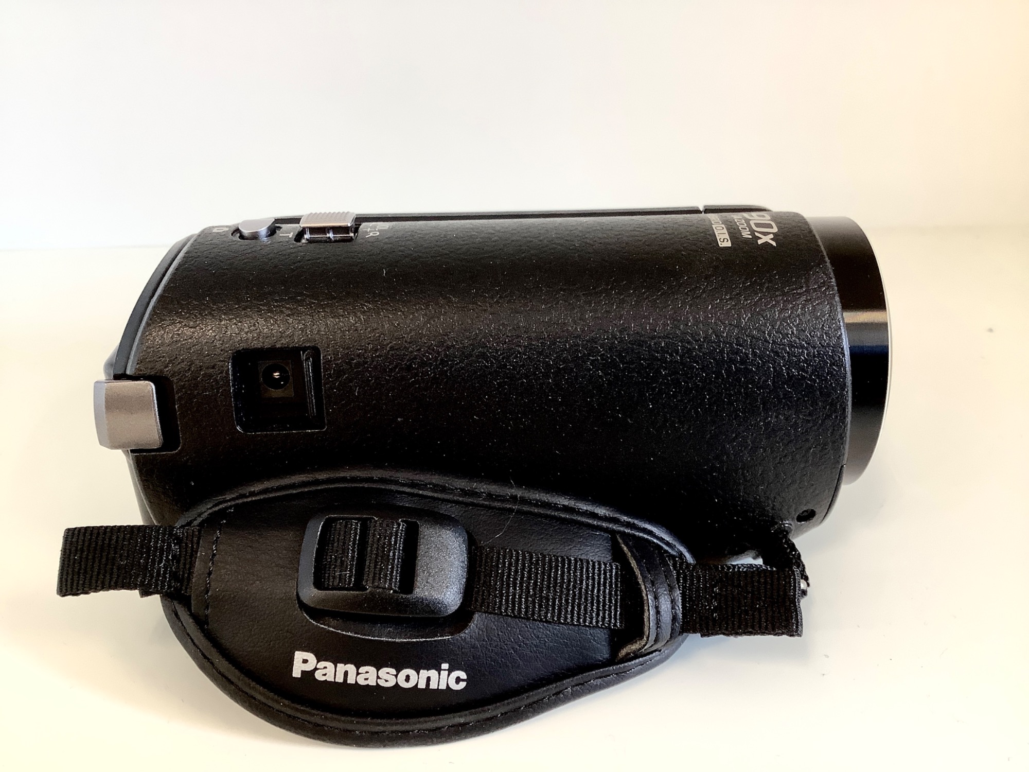 Panasonic /パナソニック 】デジタルビデオカメラ HC-V495M 買取入荷