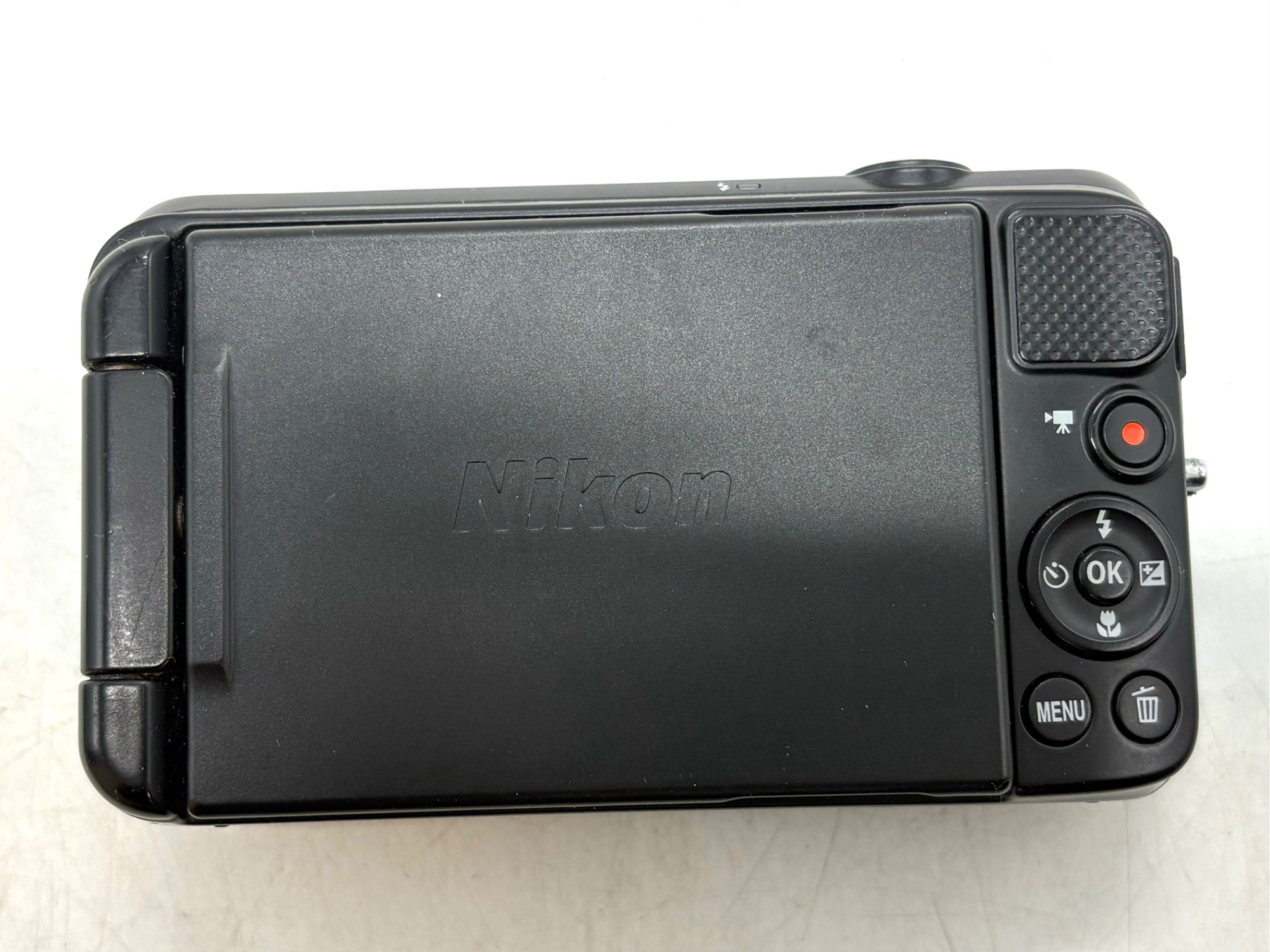 Nikon COOLPIX S6600 コンパクトデジタルカメラ ブラック ニコン COOLPIX S6600 ﾌﾞﾗｯｸ【1602万画素】 コンパクトデジタルカメラ