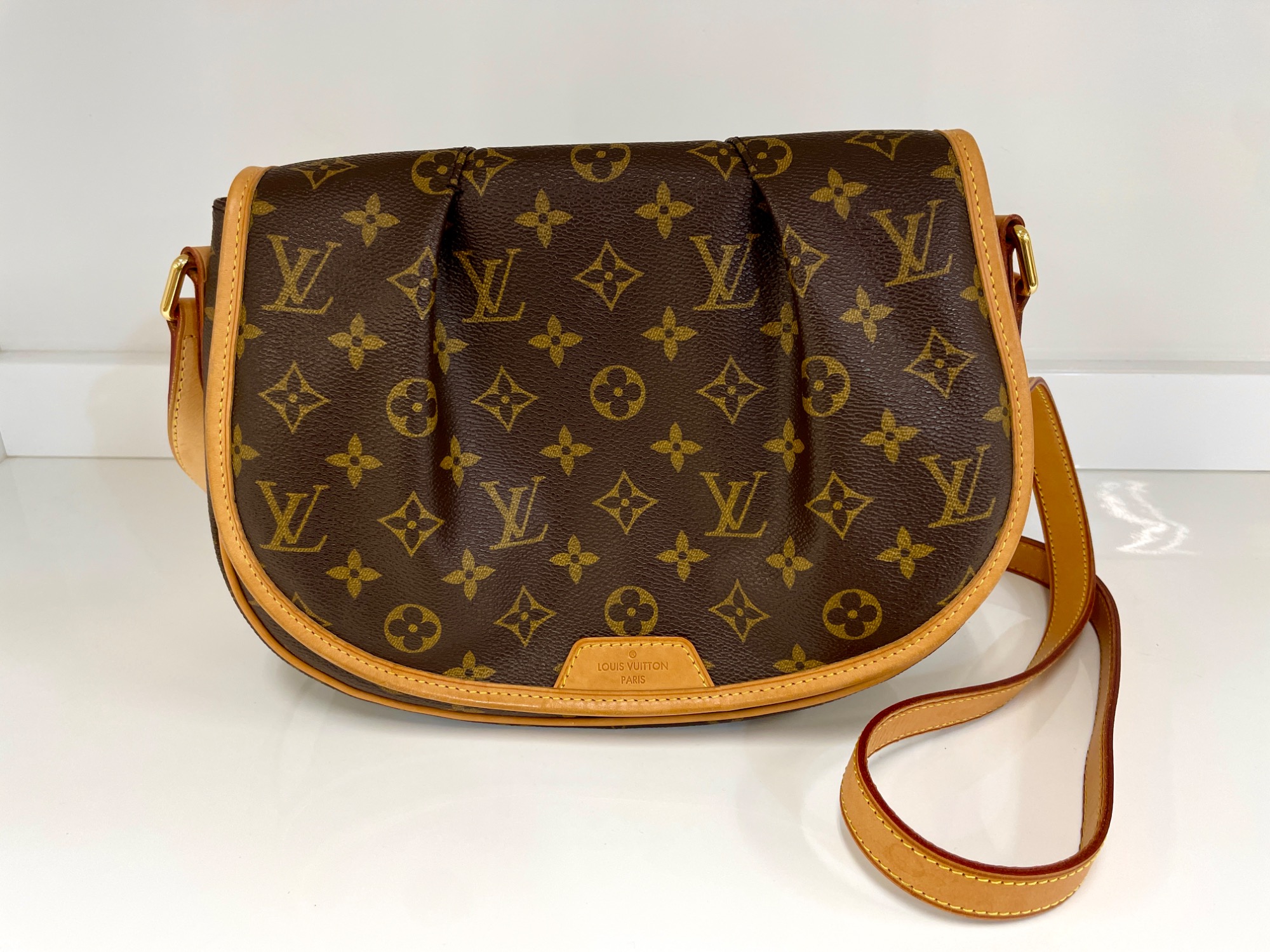 LOUIS VUITTON /ルイ ヴィトン 】ショルダーバッグ 買取入荷いたしまし LOUIS VUITTON /ルイ ヴィトン 】ショルダーバッグ 買取入荷いたしまし