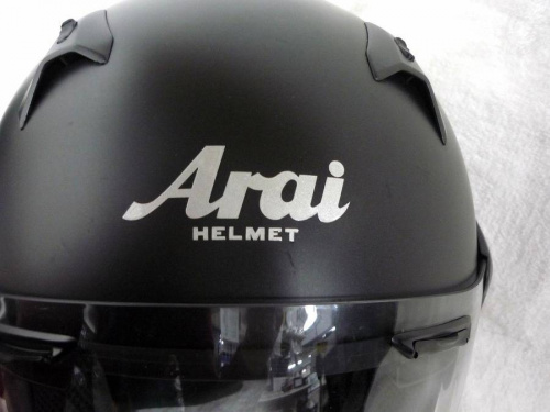 araiのヘルメット
