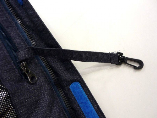 ダウンジャケット