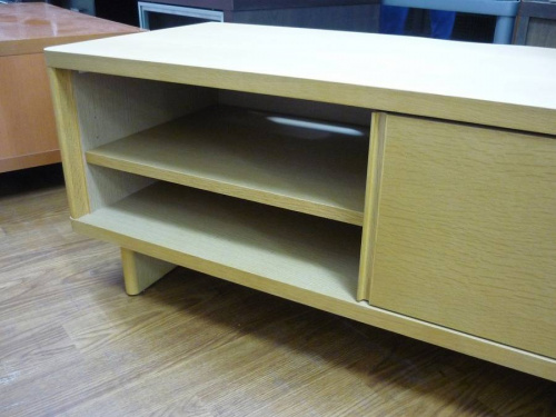 家具・インテリアのテレビ台