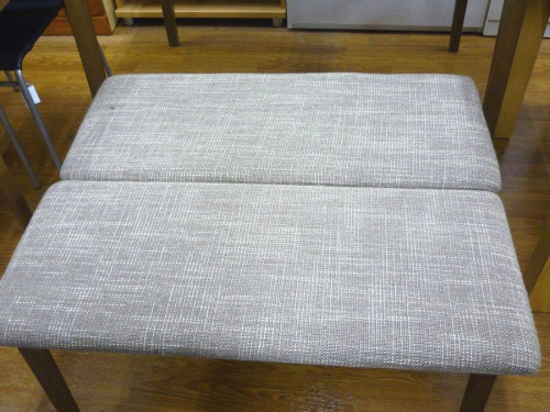 ニトリのベンチ