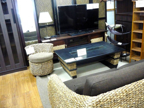 ベンチダイニング