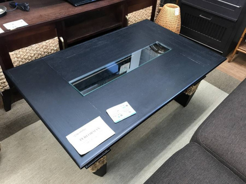 ソファーのテーブル