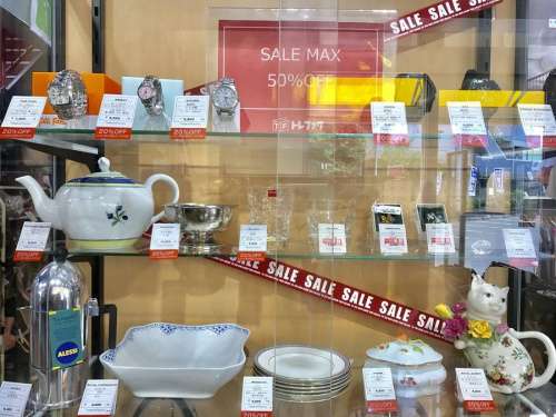 サマーセールの洋食器