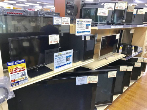 LED液晶テレビの32インチ