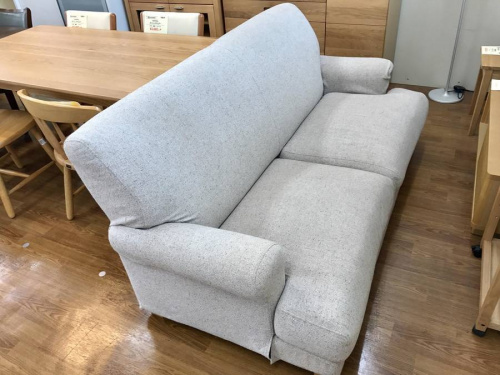 ソファーのモモナチュラル