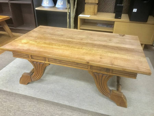 家具・インテリアのコーヒーテーブル