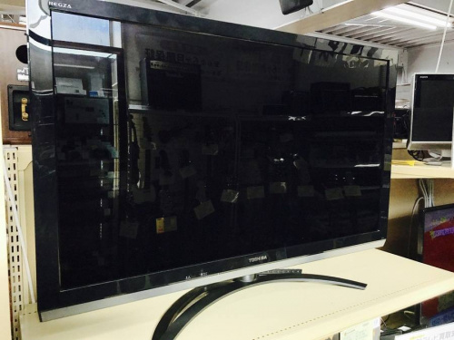 デジタル家電の液晶テレビ