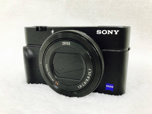 デジタル家電のデジタルカメラ