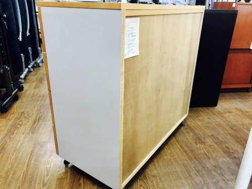 テーブルのトレファク藤沢