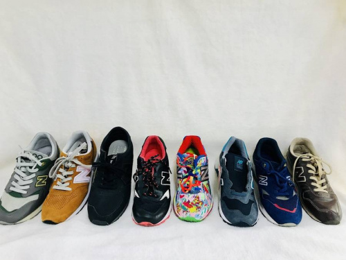 メンズファッションのスニーカー