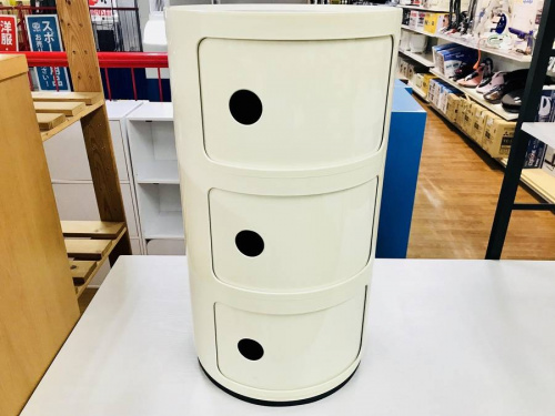 収納家具のコンポニビリ
