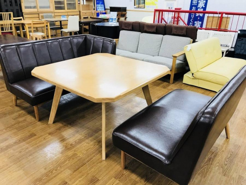 家具のダイニングセット