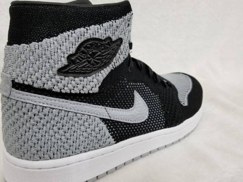 靴のナイキ（NIKE）