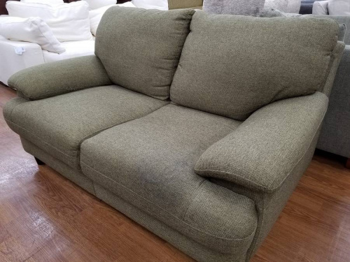 家具のニトリ