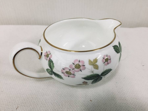 藤沢　買取　食器の藤沢 中古買取