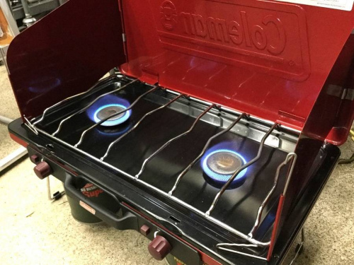 中古アウトドア用品のColeman