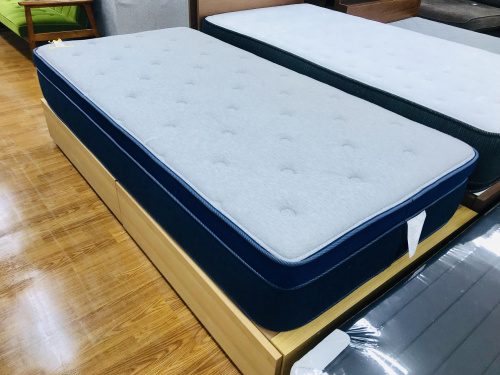 ベッドの中古家具