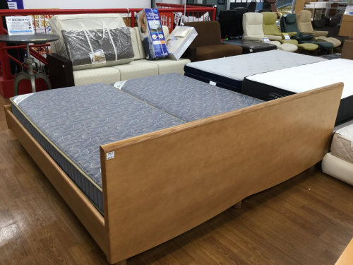 ベッドの中古家具