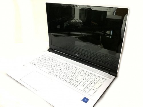 ノートパソコンのNEC