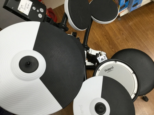 ROLAND(ローランド)の楽器 藤沢