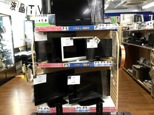 液晶テレビの４K LED 大型