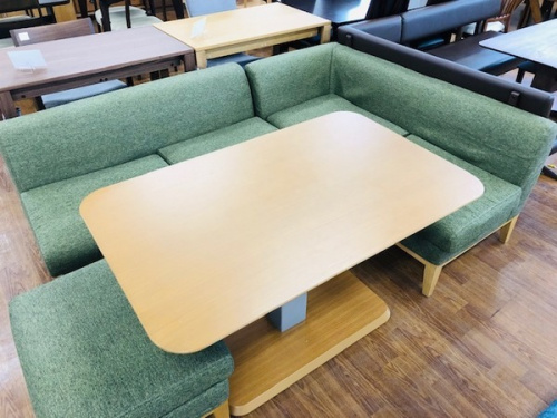 家具　ソファダイニングのニトリ