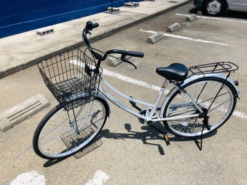スポーツ用品の自転車　ママチャリ