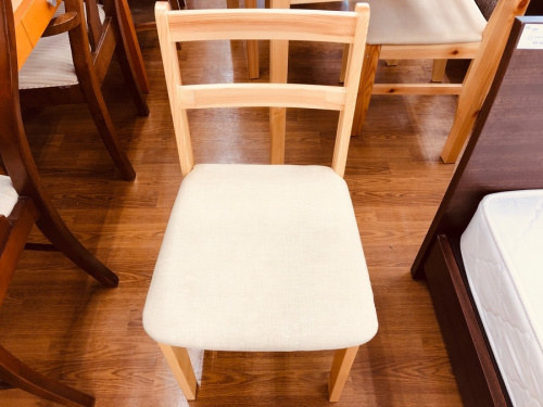 ナディアからダイニング3点セットを買取入荷いたしました！【藤沢店